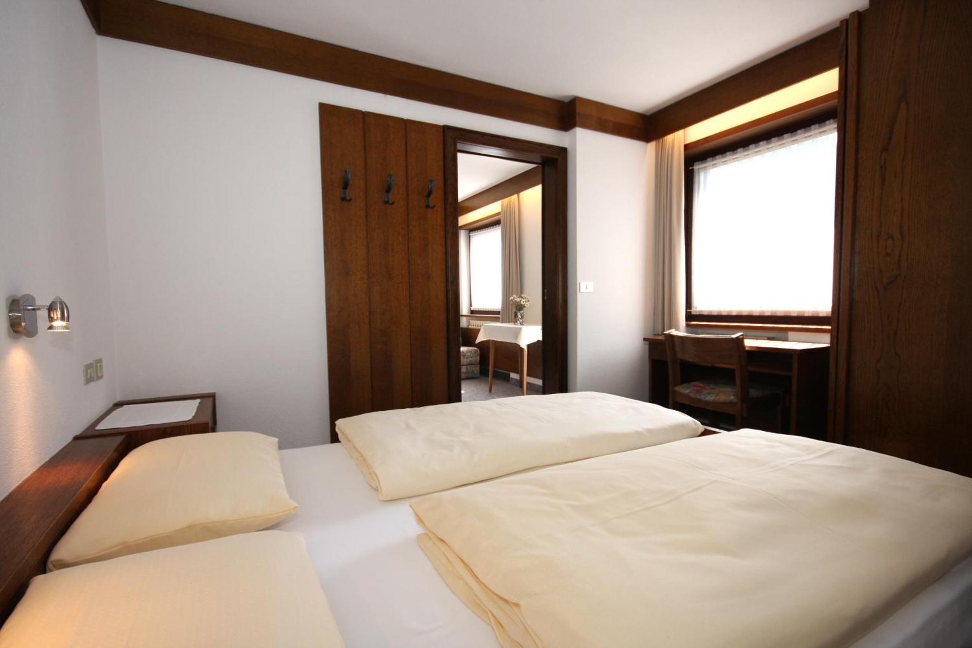 Apartments Residence Alta Badia Кольфоско Номер фото