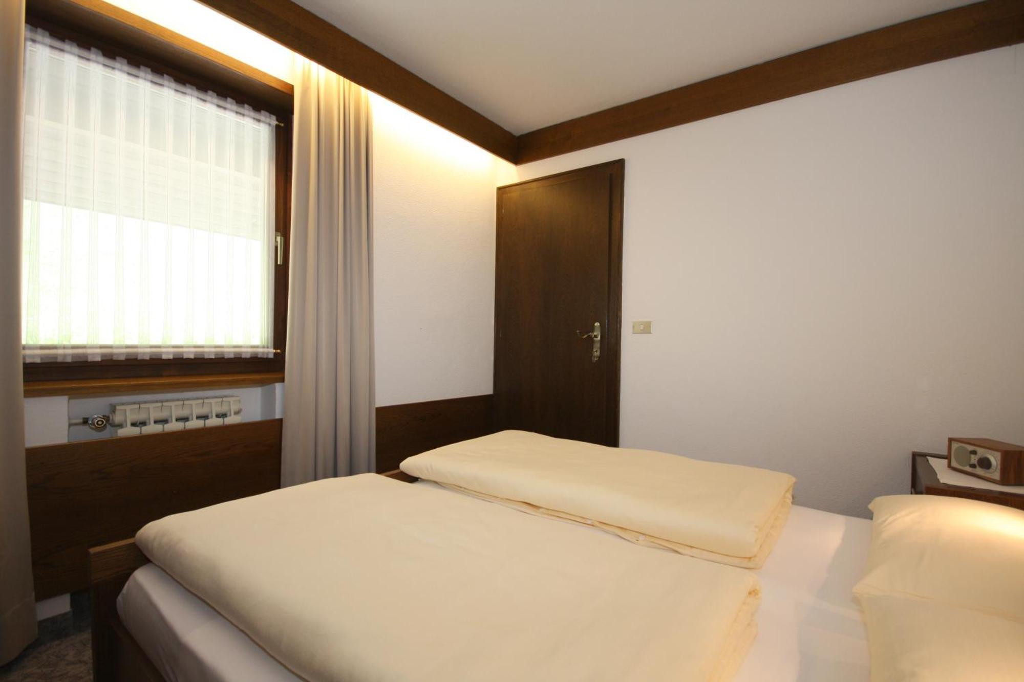 Apartments Residence Alta Badia Кольфоско Номер фото